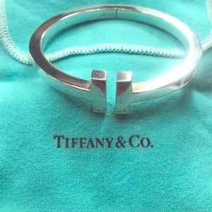 Tiffany and Co T bracelet